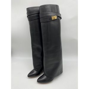 Like New Auth Givenchy Shark Lock boots size 39,5